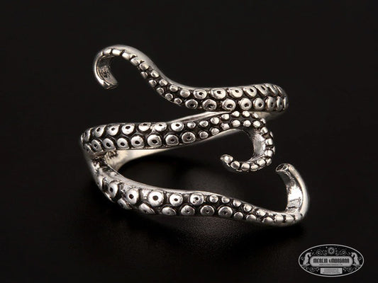 Giant Squid Ring