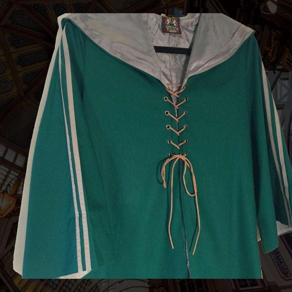 Green & Silver House Sporting Robes